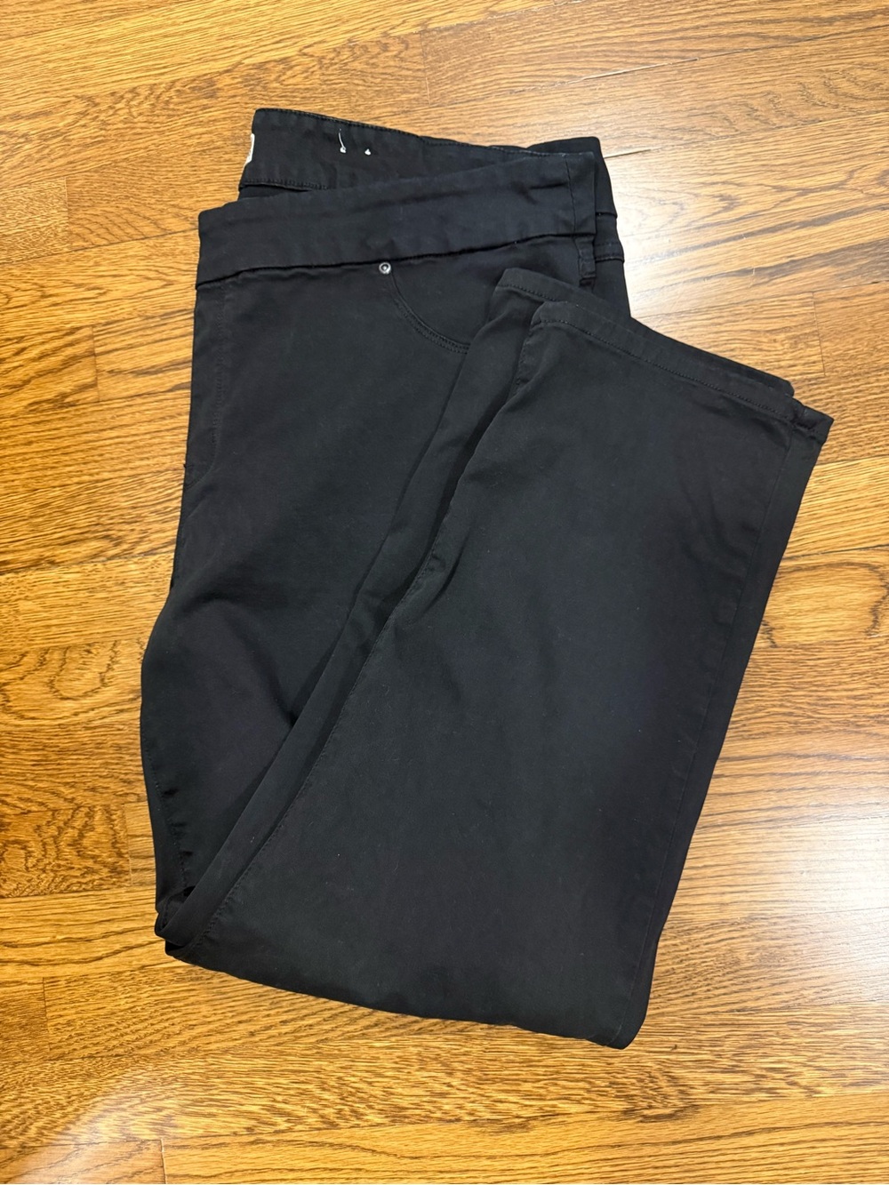 Tribal Jeans. Audrey Mid-rise Straight Ankle. 22w. Black Jeans. Cotton Blend